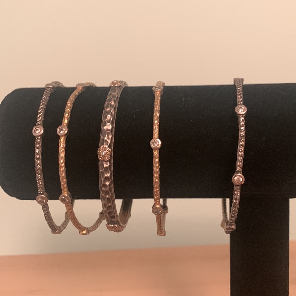 Earring & bangle set - Picture 3 of 4